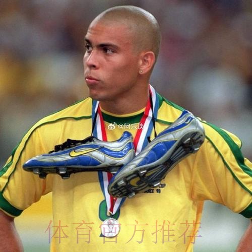 法国足协将齐达内视作欧洲杯后的主帅候选人 法国足协将齐达内视作欧洲杯后的主帅候选人